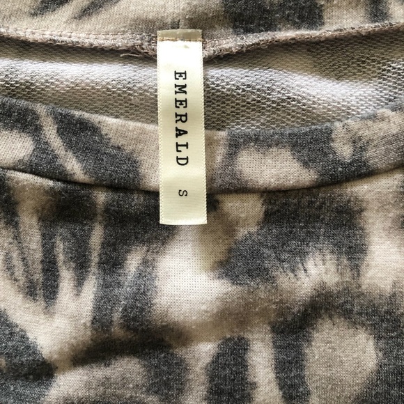 Cozy long sleeve sweater - Picture 2 of 2